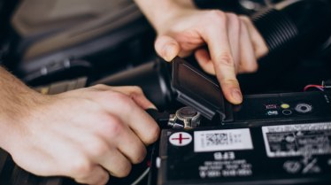 Extending Your Car Battery’s Life: Expert Tips from TyresWorld